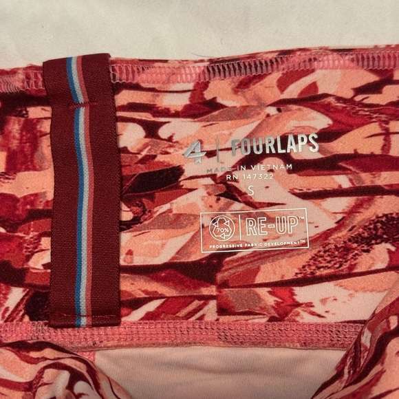 Four laps Leggings Confetti camp size Small $108 New With Tags Red - Picture 6 of 8